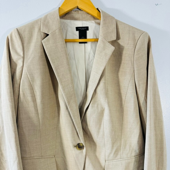 Ann Taylor/ Loft Tan Women's Formal Career One Button Blazer Size 10 - Picture 3 of 9